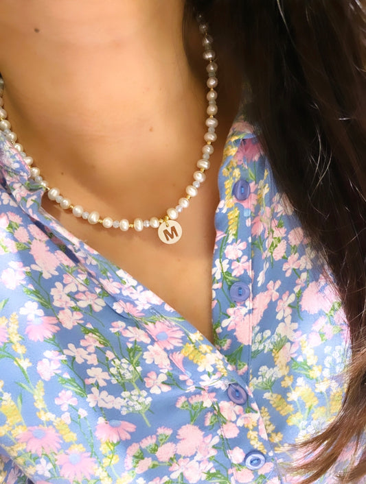 Collar Perlas Inicial